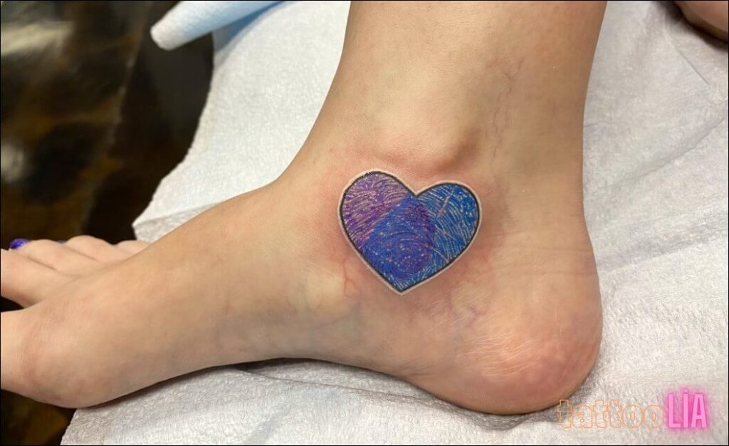 Thumbprint Heart Tattoo Ideas 15