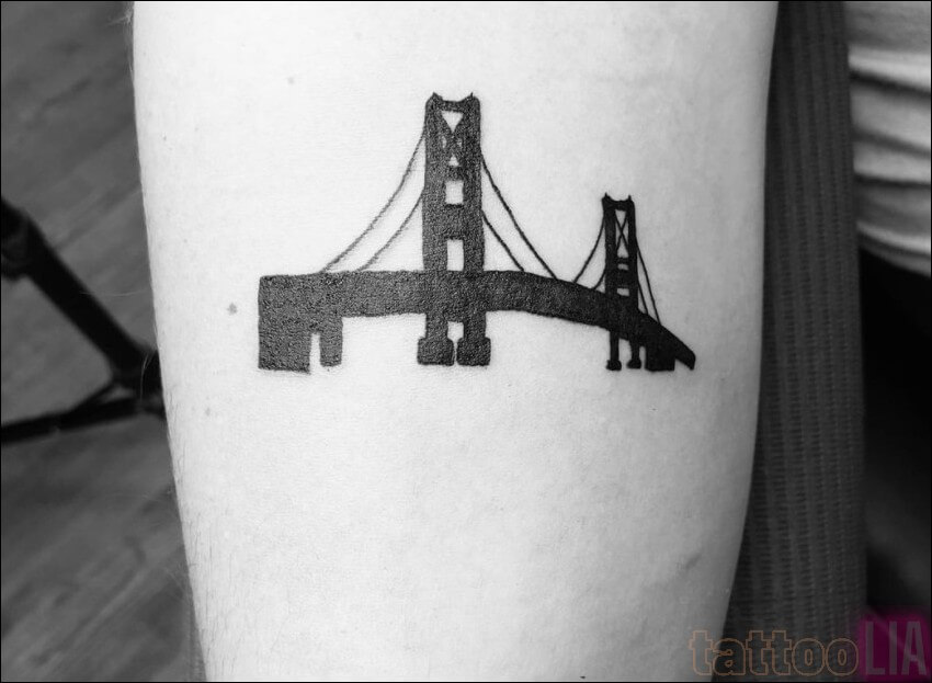 by bridge tattoo model 19